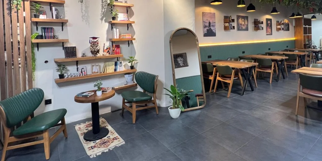 Bayku� Kafe K�t�phane Mekan